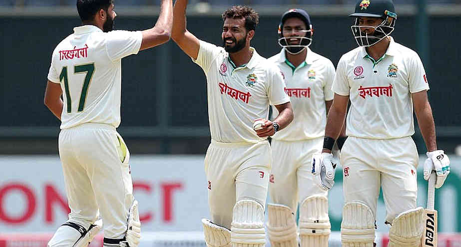 নিলামের খাতা বনাম মাঠের সত্য: এশিয়ার ফ্র্যাঞ্চাইজি ক্রিকেটে দাম কোথায় ভুল হয়