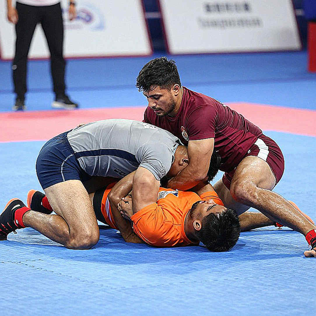সোনালি ডাবলের মিথ: এশিয়ান গেমসে কাবাডির আসল সংকট স্কোরবোর্ডে নয়, খালি সিটে সোনালি ডাবলের মিথ: এশিয়ান গেমসে কাবাডির আসল সংকট স্কোরবোর্ডে নয়, খালি সিটে