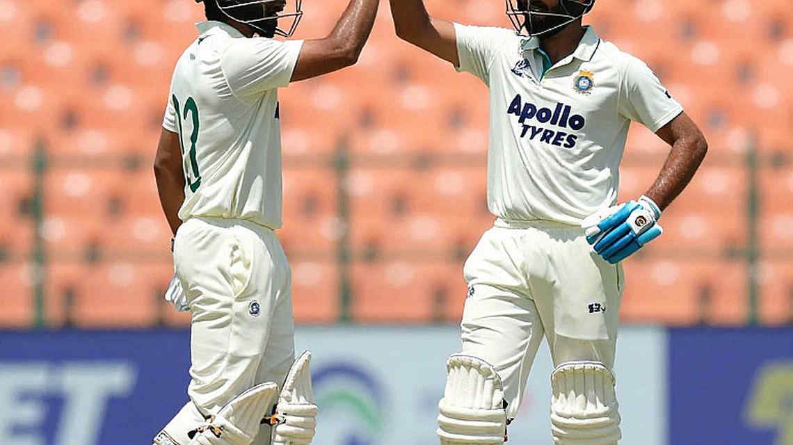 টি-টোয়েন্টি বিশ্বকাপ ২০২৬: এশিয়ার কন্ডিশনে বাংলাদেশের পাওয়ারপ্লে ডট-বলের ফাঁক আর যে সংখ্যাগুলো হাইলাইট রিল কখনো দেখে না
