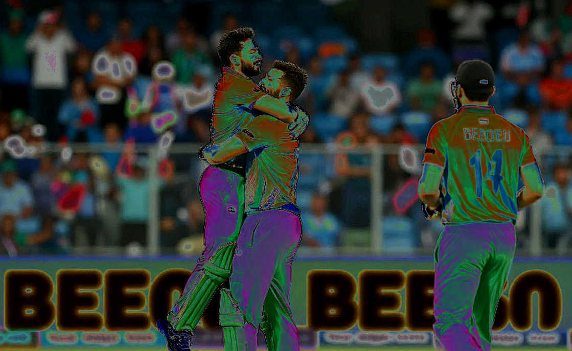 খালি নোটবুকের পাঠ: ক্রিকেট বিশ্লেষণ যখন তথ্যহীনতাকে সত্য বলে মানে